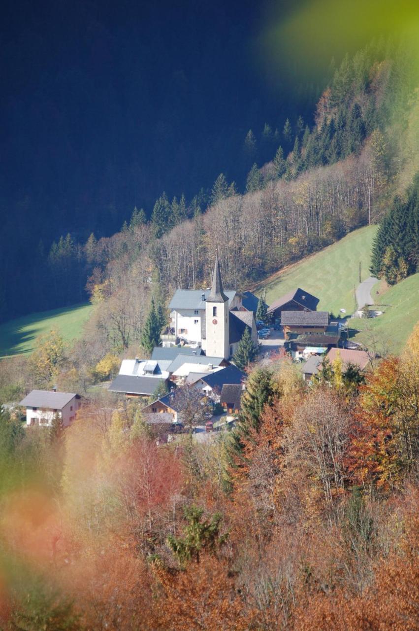 Hotel Gasthof Kreuz Sonntag Esterno foto